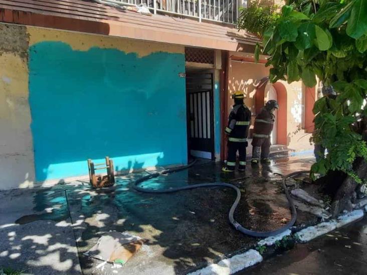 Se incendia vivienda en colonia de Veracruz