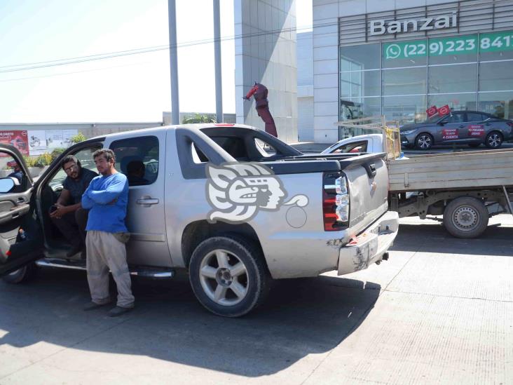 Aparatosa carambola de seis vehículos en la autopista Cardel-Veracruz