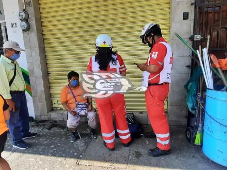 Taxista atropella a trabajadora de limpia pública y se da a la fuga en Veracruz