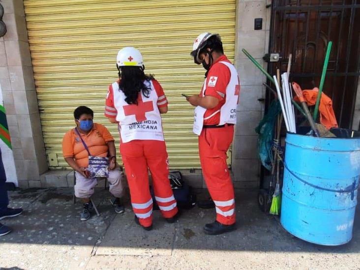 Taxista atropella a trabajadora de limpia pública y se da a la fuga en Veracruz