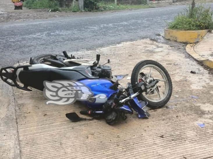 Joven motociclista resultó herido tras ser atropellado en Misantla