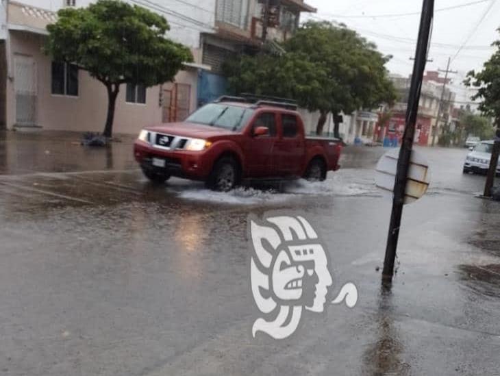 ¿Por qué llovió tan fuerte este lunes en Veracruz?