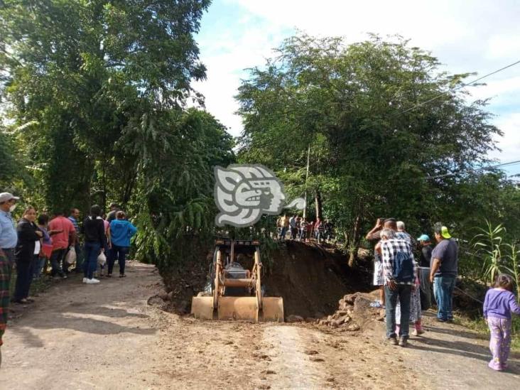 Frente Frío 10 dejó inundaciones y caminos destrozados en Misantla