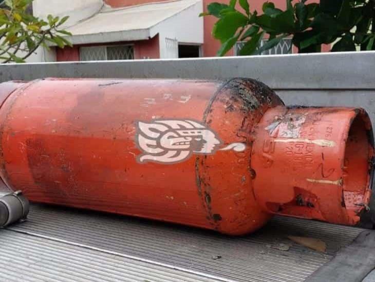 Flamazo de tanque de gas alarma a vecinos del fraccionamiento Siglo XXI