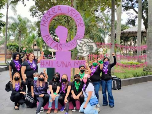 Con antimonumenta, exigen en Orizaba un alto a feminicidios
