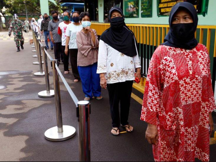 Indonesia prohíbe la entrada a extranjeros que hayan viajado a 8 países africanos