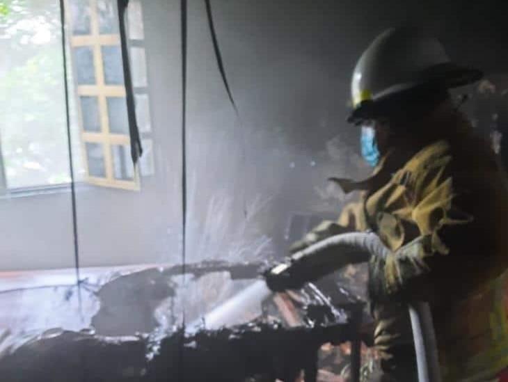 Conato de incendio en inmueble de familia de sindica de Acayucan