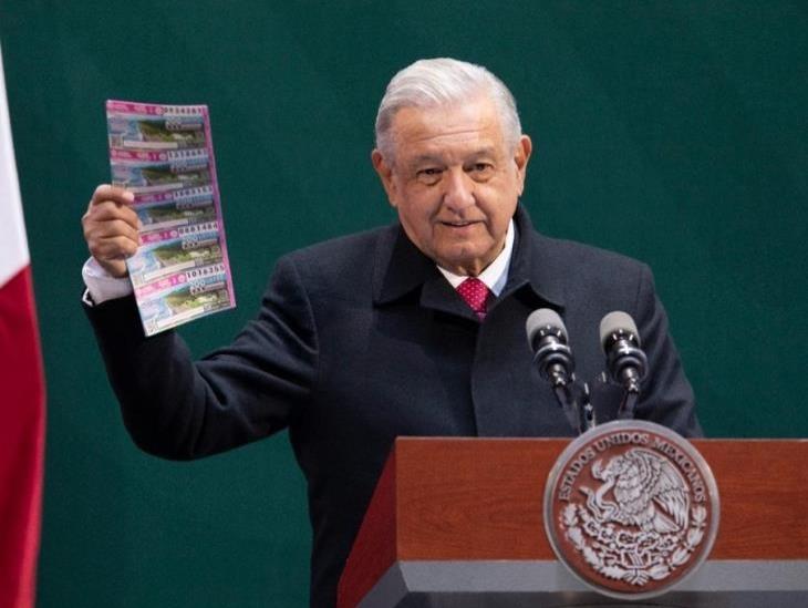 AMLO invita a comprar cachitos, para el sorteo del 5 de diciembre