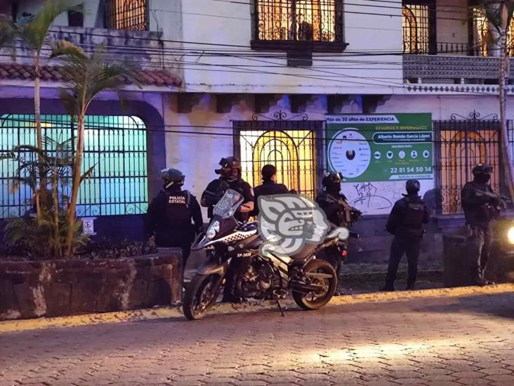 Fuerte operativo por disparos en céntrica calle de Xalapa