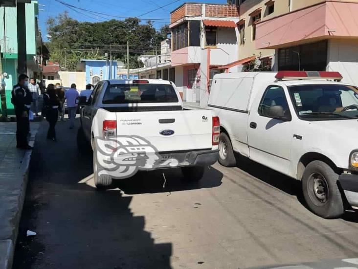 Hombre de 70 años se suicida dentro de su casa en Coatepec