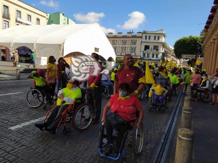 Piden en Xalapa más oportunidades para las personas con discapacidad