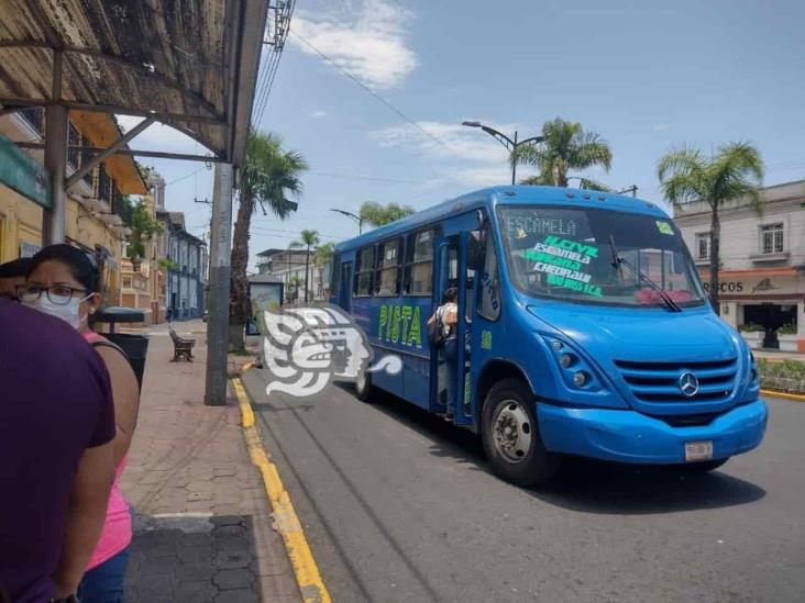 Continúa lucha por descuento en transporte a estudiantes y discapacitados, en Orizaba