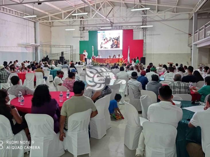 Abel Ramírez, rindió su Cuarto Informe de labores en Paso de Ovejas