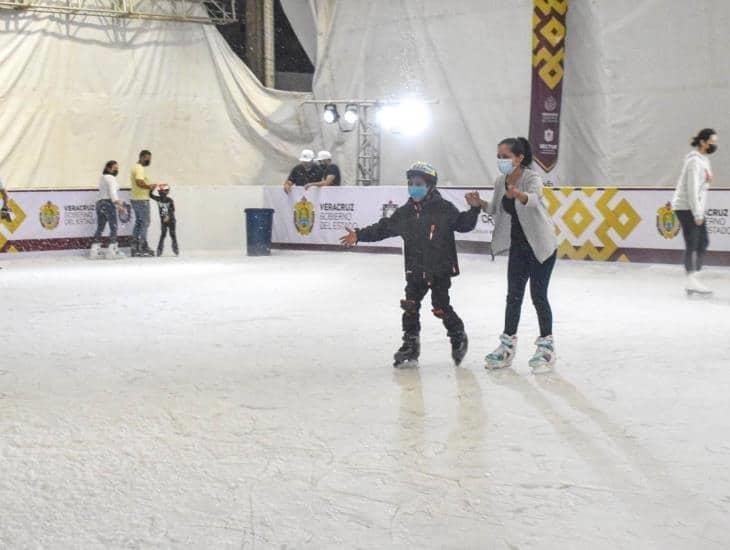 ¿Te gusta patinar? Habrán pistas de hielo gratuitas en diversos puntos de Veracruz
