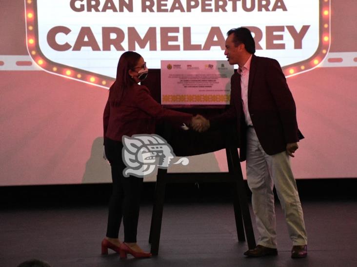 Reabre IPE cine Carmela Rey en Xalapa; van por Mocambo