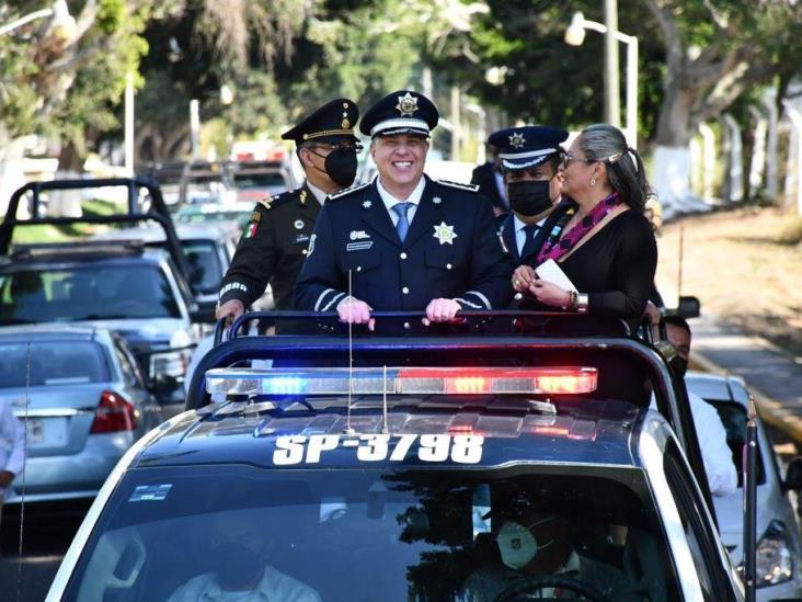 Veracruz cuenta con 774 nuevos policías: Hugo Gutiérrez