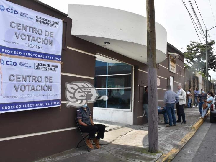 En Orizaba, Federico Salomón se impone en votación para dirigencia estatal del PAN