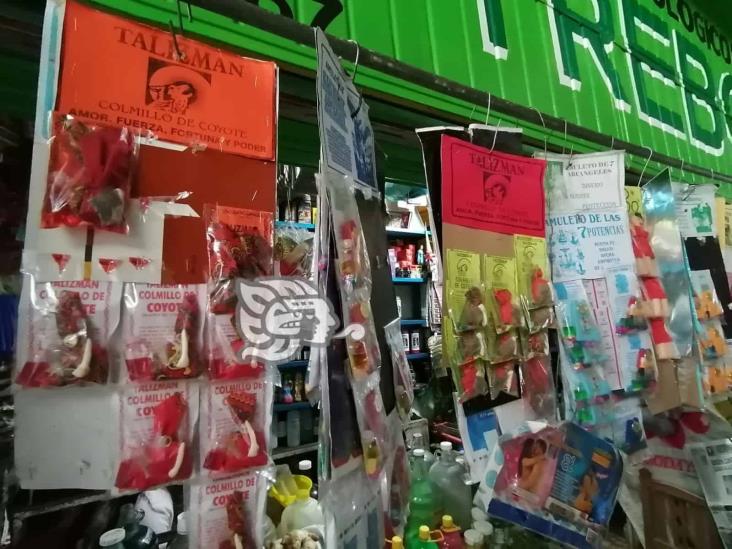 Por inicio de año, orizabeños compran artículos para rituales de amor y fortuna