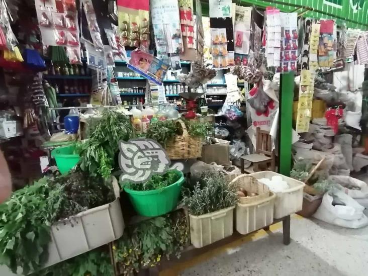 Por inicio de año, orizabeños compran artículos para rituales de amor y fortuna