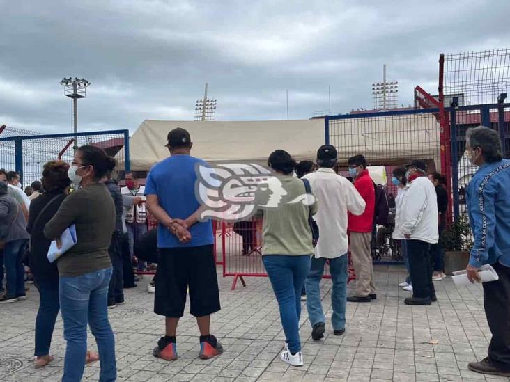 Inicia vacunación de refuerzo a abuelitos en Boca del Río