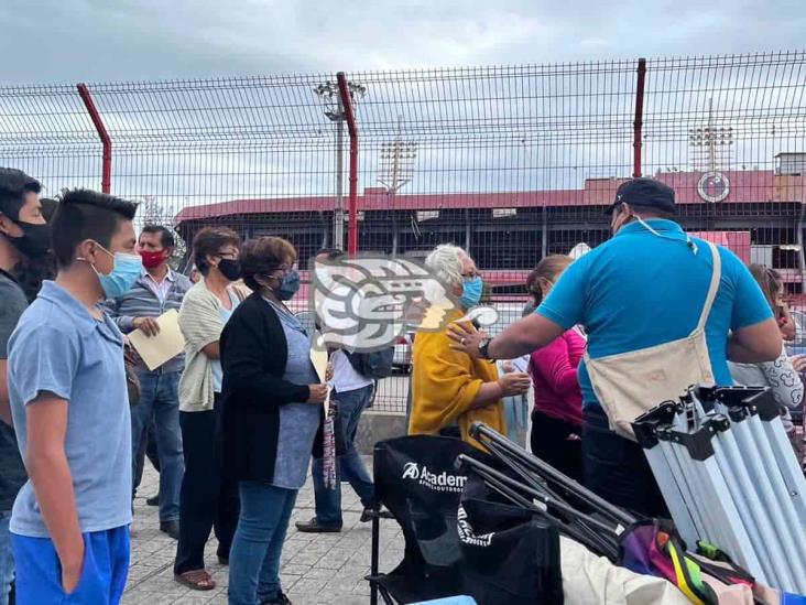 Inicia vacunación de refuerzo a abuelitos en Boca del Río