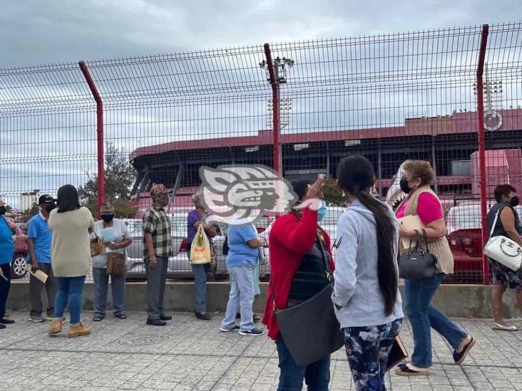 Inicia vacunación de refuerzo a abuelitos en Boca del Río