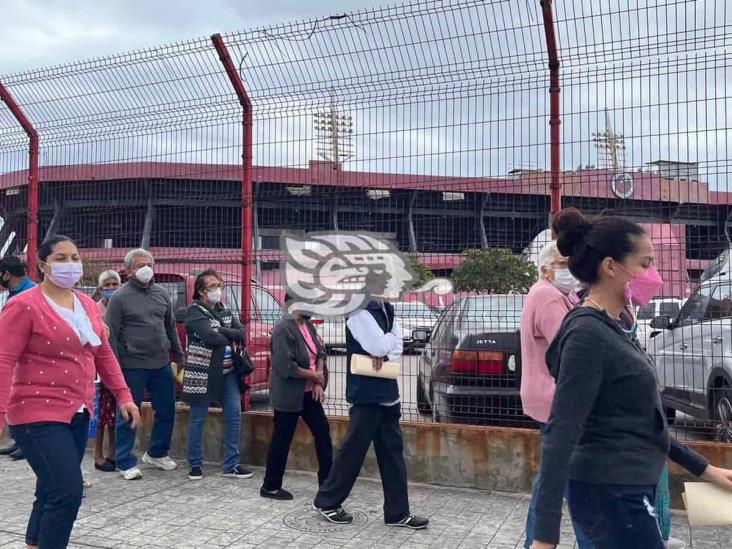 Inicia vacunación de refuerzo a abuelitos en Boca del Río