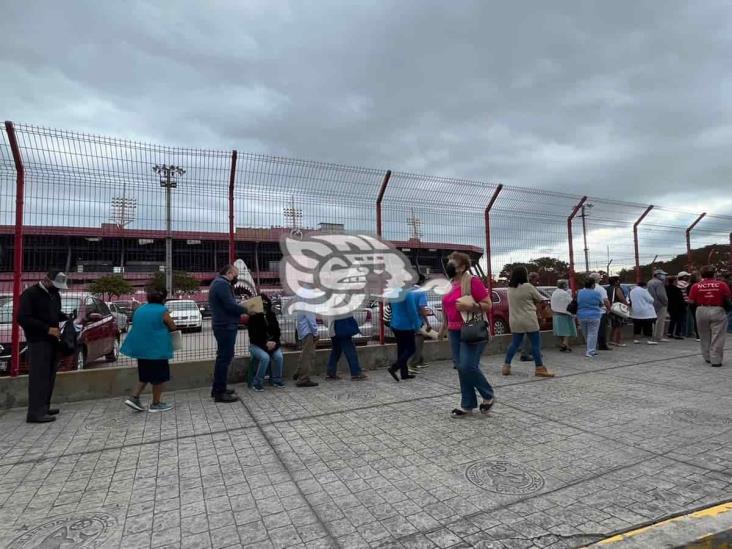 Inicia vacunación de refuerzo a abuelitos en Boca del Río