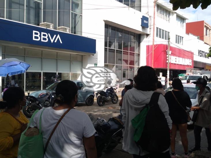 Conato de incendio en banco del Centro de Coatzacoalcos