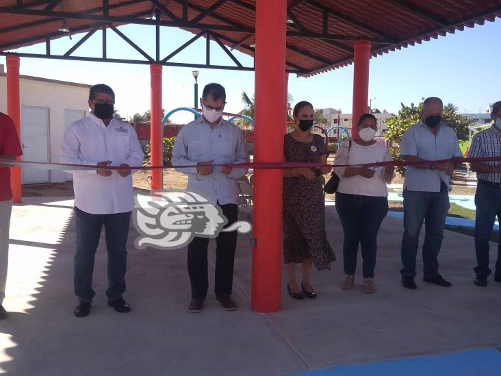 Inauguran en Coatzacoalcos el Parque Infantil Inclusivo Playa Sol