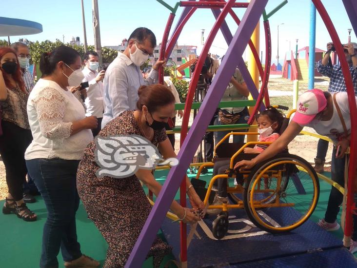 Inauguran en Coatzacoalcos el Parque Infantil Inclusivo Playa Sol