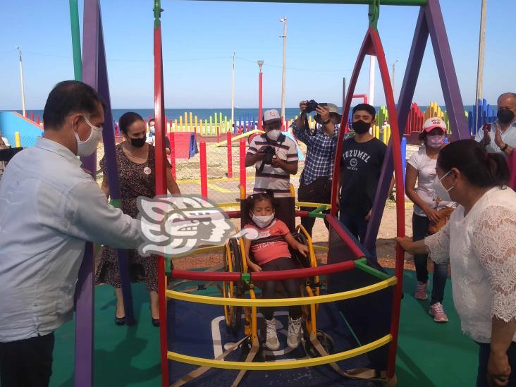 Inauguran en Coatzacoalcos el Parque Infantil Inclusivo Playa Sol