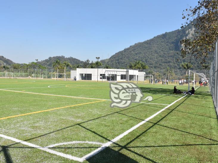 Con inversión de 70 mdp, inauguran en Orizaba la Ciudad del Futbol