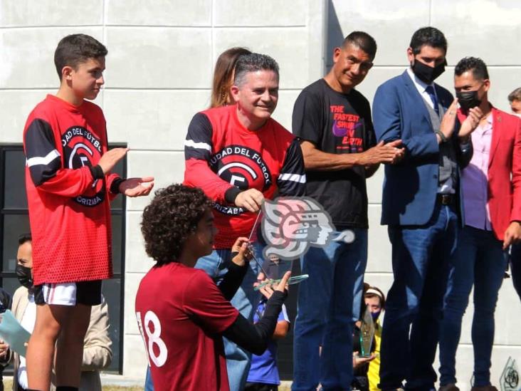 Con inversión de 70 mdp, inauguran en Orizaba la Ciudad del Futbol