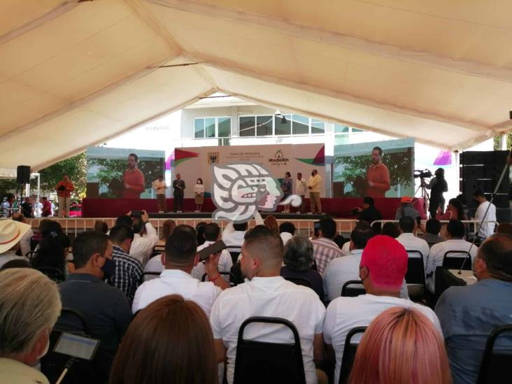 Rinde protesta Marcos Isleño en Medellín