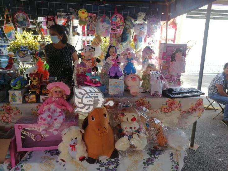 En Orizaba e Ixtac, instalan La Feria del Juguete; Reyes Magos repuntarán economía