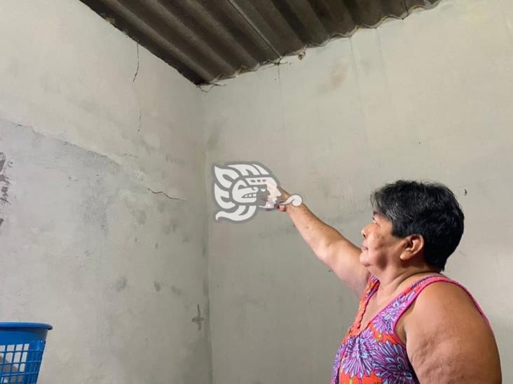 Exploraciones dejan daños en viviendas de Cosoleacaque