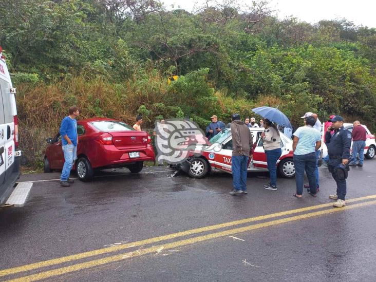 Choque en carretera de Alvarado deja una persona herida