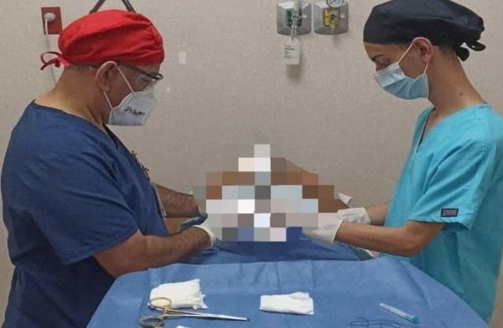 Doctor exhibe en redes vasectomía a paciente en Hospital de Boca del Río