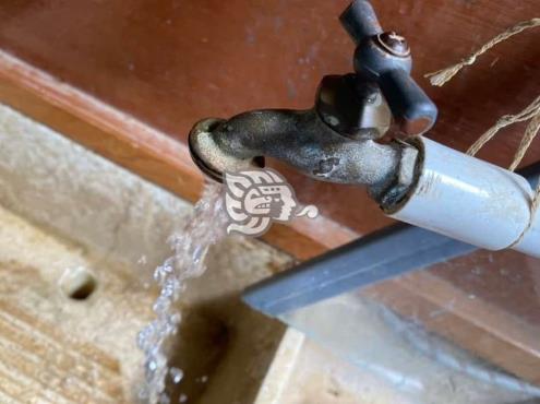 Se reestablece servicio de agua en Mina tras vandalismo en válvulas