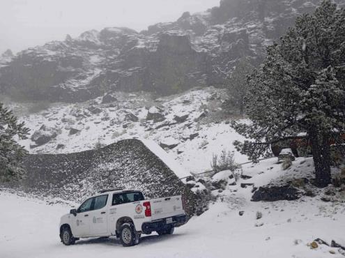 Descarta PC de Perote incidentes de turistas tras primera nevada en el Cofre