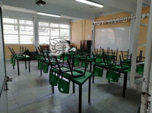 De 16 mil escuelas, solo 3 han cerrado temporalmente en Veracruz: SEV
