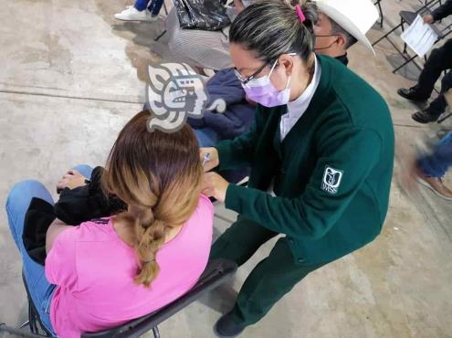 El lunes, inicia vacunación de refuerzo a maestros de Orizaba