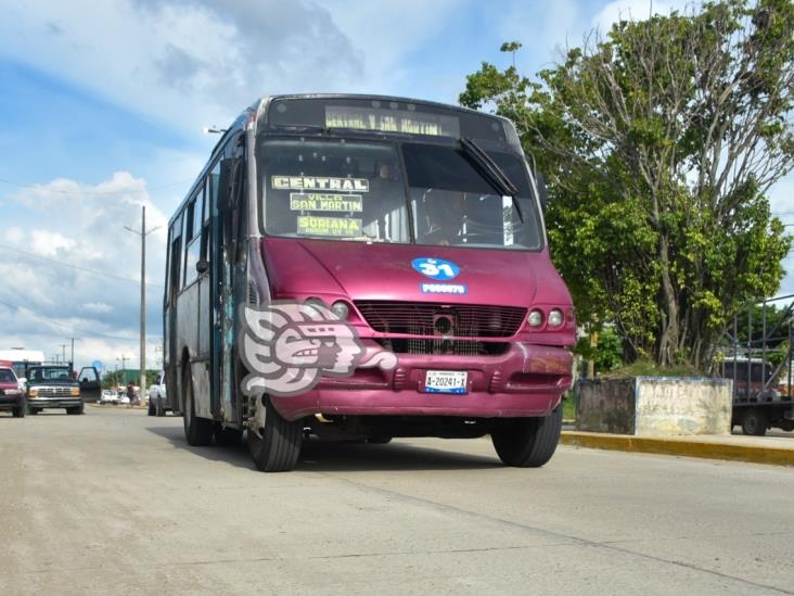 Fuera de operaciones más de 500 autobuses urbanos en Coatzacoalcos
