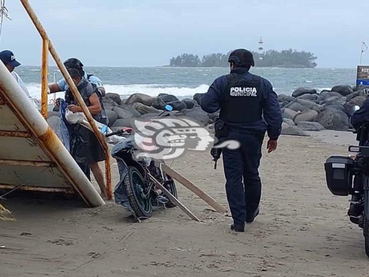 Policías rescatan a hombre en Boca del Río