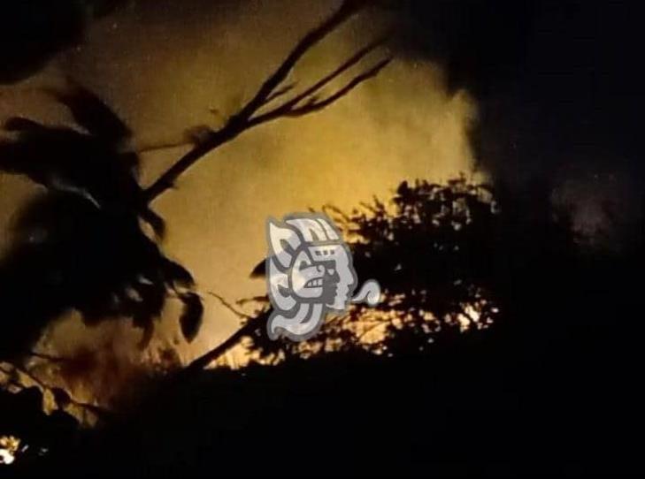 Se incendia pastizal en Medellín