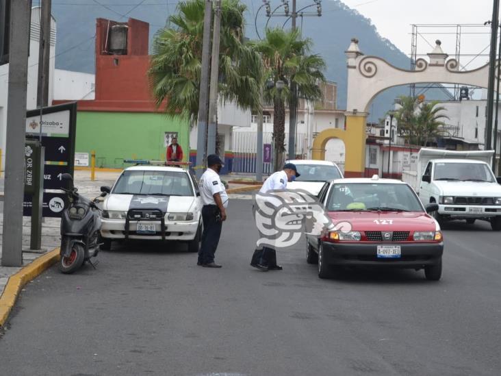 Taxistas ven molestia entre orizabeños por medidas de Alcalde con uso de cubrebocas