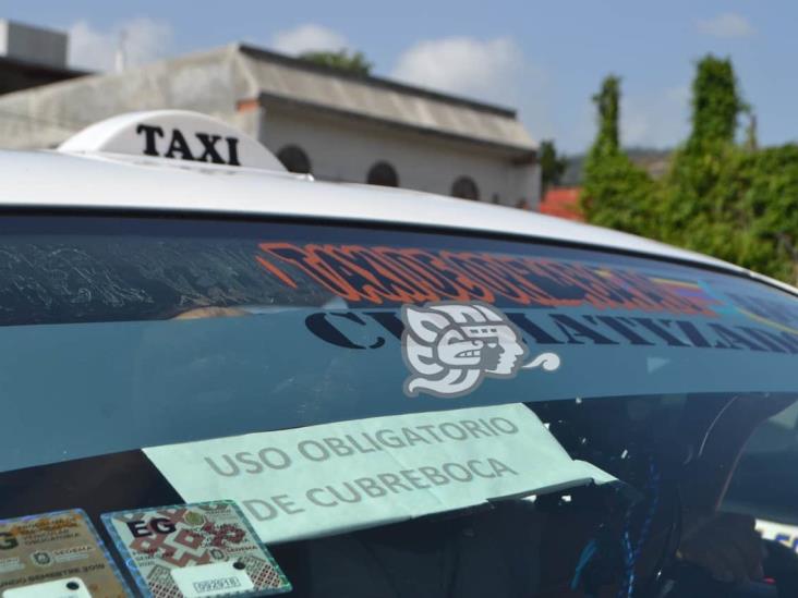 Taxistas ven molestia entre orizabeños por medidas de Alcalde con uso de cubrebocas