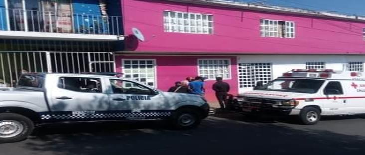 Derrapa moto repartidor en Huatusco 