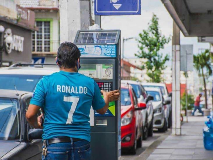 Ocultan destino de recursos recaudados por parquímetros en Córdoba